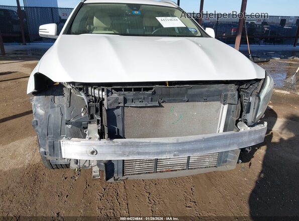 WDCTG4EB3LU024441 2020 MERCEDES-BENZ GLA 250 White Front view