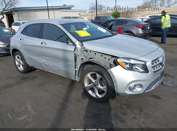 WDCTG4EB4JJ459077 2018 MERCEDES-BENZ GLA 250 Silver წინა მარჯვენა
