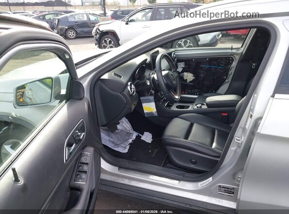WDCTG4EB4JJ459077 2018 MERCEDES-BENZ GLA 250 Silver წინა სალონის ხედი
