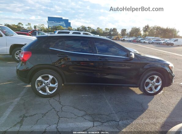 WDCTG4EB5JJ494551 2018 MERCEDES-BENZ GLA 250 Black Vista interior trasera