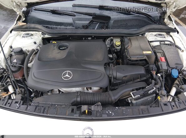 WDCTG4EB6GJ272366 2016 MERCEDES-BENZ GLA 250 White Vista trasera