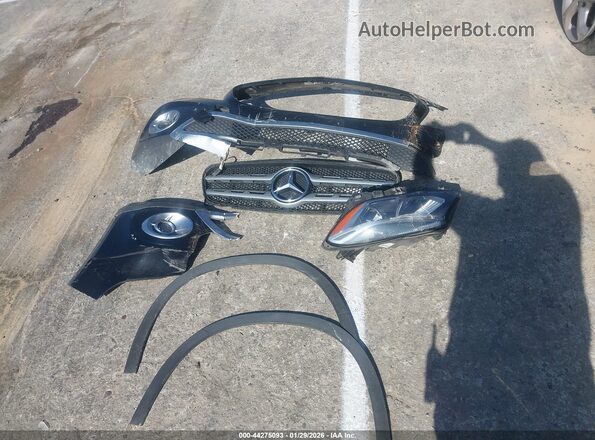 WDCTG4EB6KU004019 2019 MERCEDES-BENZ GLA 250 Black Սարքավորումների վահանակի տեսք