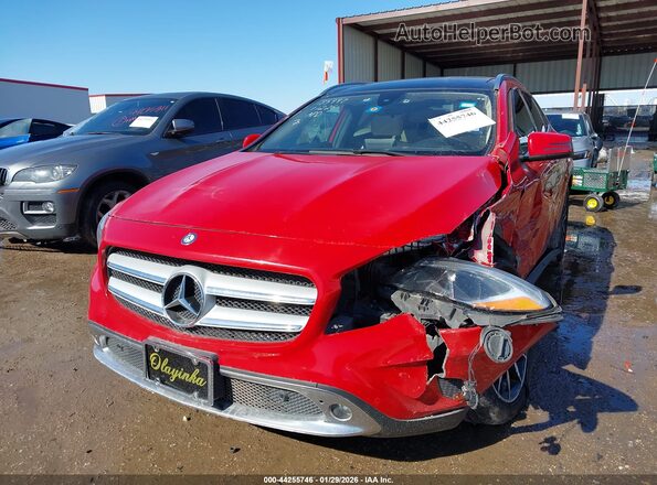 WDCTG4EB7HJ331829 2017 MERCEDES-BENZ GLA 250 Red Przód lewy