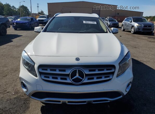 WDCTG4EB7JJ482451 2018 MERCEDES-BENZ GLA White Widok z przodu