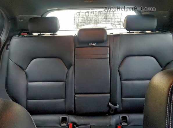 WDCTG4EB7KJ553844 2019 MERCEDES-BENZ GLA Black Հետևի նստատեղերի տեսք