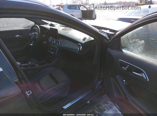 WDCTG4EB9JJ384506 2018 MERCEDES-BENZ GLA 250 Black Vista interior delantera