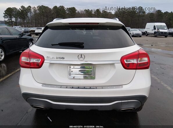 WDCTG4EB9KU016326 2019 MERCEDES-BENZ GLA 250 White 
