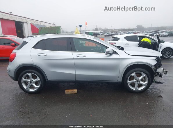 WDCTG4GB4KU009247 2019 MERCEDES-BENZ GLA 250 Белый Панорамный вид салона 360°