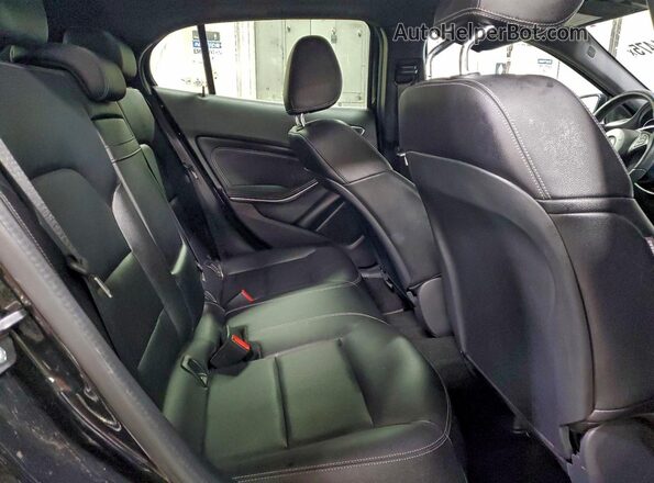 WDCTG4GB6LU027332 2020 MERCEDES-BENZ GLA Черный Вид задних сидений