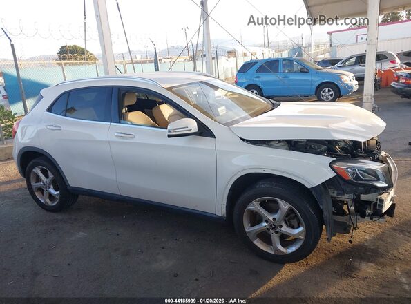 WDCTG4GB7LU027632 2020 MERCEDES-BENZ GLA 250 White Vista interior de 360 grados
