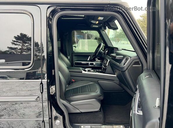 WDCYC6BJ0KX301360 2019 MERCEDES-BENZ G-CLASS Черный Вид спереди