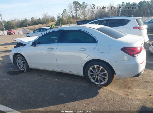 WDD3G4EB0KW026291 2019 MERCEDES-BENZ A 220 Белый Панорамный вид салона 360°