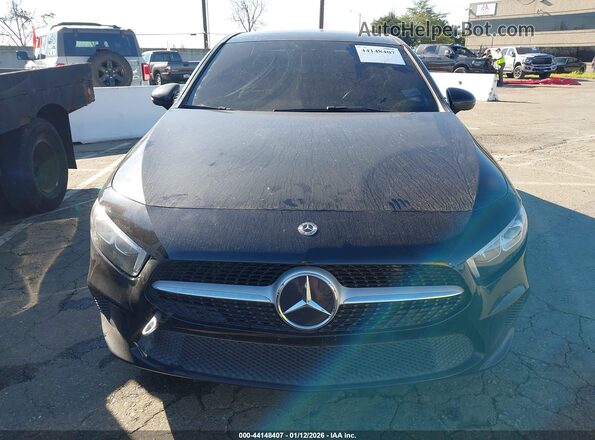 WDD3G4EB0LW038863 2020 MERCEDES-BENZ A 220 Black Вид спереду
