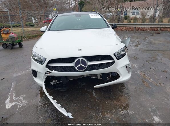 WDD3G4EB8LW038108 2020 MERCEDES-BENZ A 220 Белый 