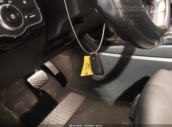 WDD3G4FB9KW014185 2019 MERCEDES-BENZ A 220 Серый Вид сзади