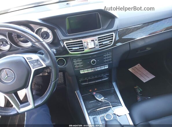 WDDHH8JB7GB333326 2016 MERCEDES-BENZ E-CLASS Черный Вид панели приборов