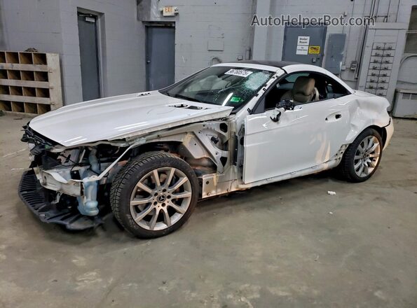 WDDPK3JA3HF141225 2017 MERCEDES-BENZ SLC Белый Передняя левая четверть