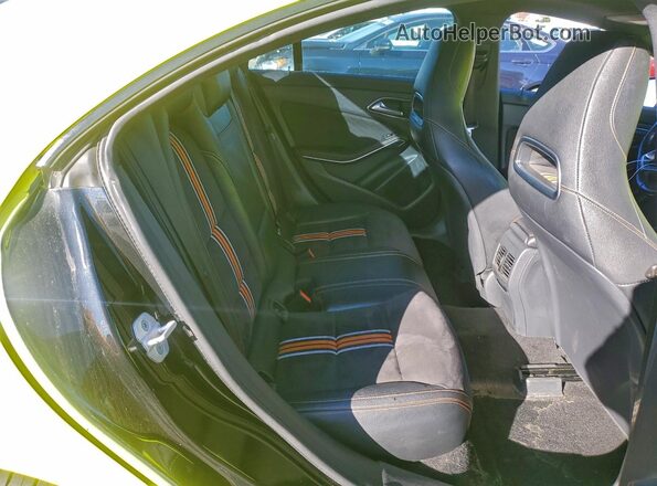 WDDSJ4EB0GN305010 2016 MERCEDES-BENZ CLA-CLASS Green Widok tylnych siedzeń