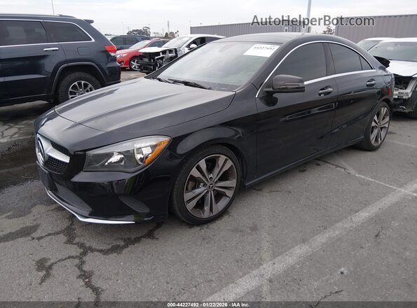 WDDSJ4EB0JN613883 2018 MERCEDES-BENZ CLA 250 Black Передня ліва чверть