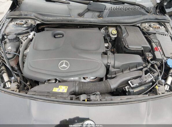 WDDSJ4EB0JN613883 2018 MERCEDES-BENZ CLA 250 Black Вид ззаду