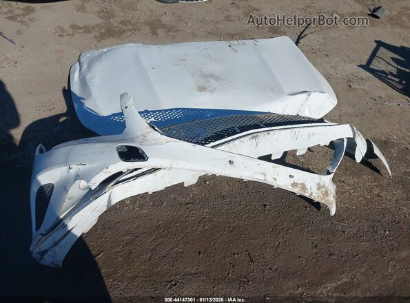WDDSJ4EB1JN682128 2018 MERCEDES-BENZ CLA 250 White Dashboard view