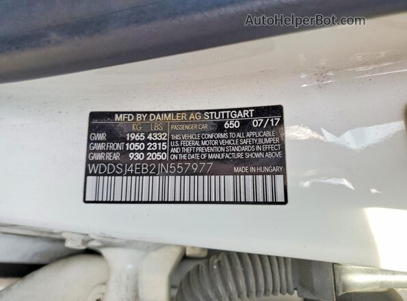 WDDSJ4EB2JN557977 2018 MERCEDES-BENZ CLA-CLASS White Vista del compartimento del motor