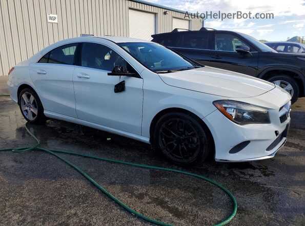 WDDSJ4EB2JN557977 2018 MERCEDES-BENZ CLA-CLASS White Delantero derecho