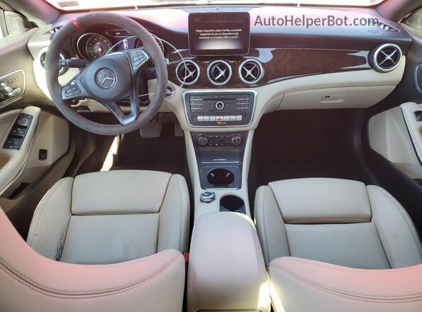 WDDSJ4EB2JN610211 2018 MERCEDES-BENZ CLA-CLASS Красный Вид панели приборов