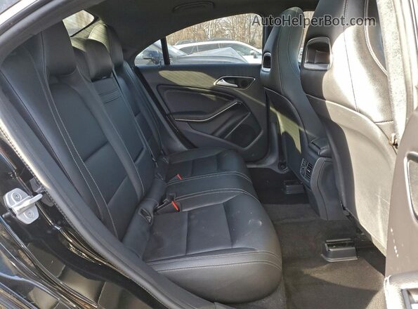 WDDSJ4EB4GN358700 2016 MERCEDES-BENZ CLA-CLASS Черный Вид задних сидений