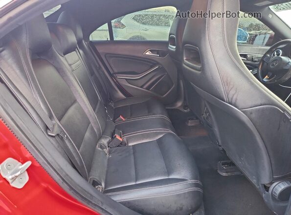 WDDSJ4EB5GN384836 2016 MERCEDES-BENZ CLA-CLASS Красный Вид задних сидений