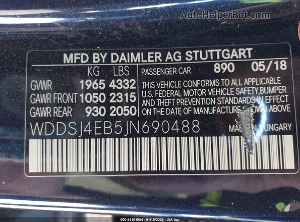 WDDSJ4EB5JN690488 2018 MERCEDES-BENZ CLA 250 Dark Blue Շարժիչի բաժամունքի տեսք