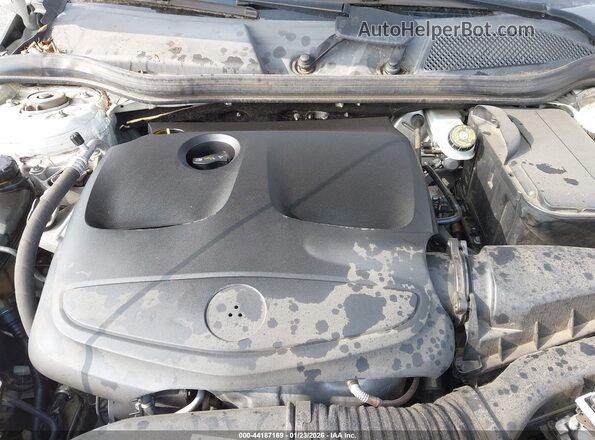 WDDSJ4EB6JN514467 2018 MERCEDES-BENZ CLA 250 White Vista del salpicadero