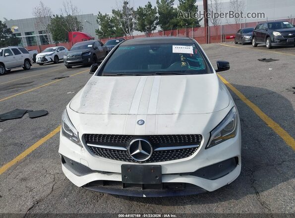 WDDSJ4EB6JN514467 2018 MERCEDES-BENZ CLA 250 White Vista del cuadro de instrumentos