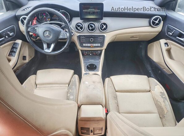 WDDSJ4EB7HN440888 2017 MERCEDES-BENZ CLA-CLASS Белый Вид панели приборов