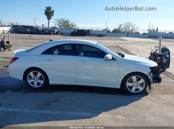 WDDSJ4EB9GN325580 2016 MERCEDES-BENZ CLA 250 White სალონის 360-გრადუსიანი ხედი