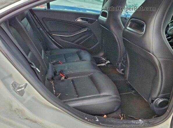 WDDSJ4EBXHN399513 2017 MERCEDES-BENZ CLA-CLASS Белый Вид задних сидений
