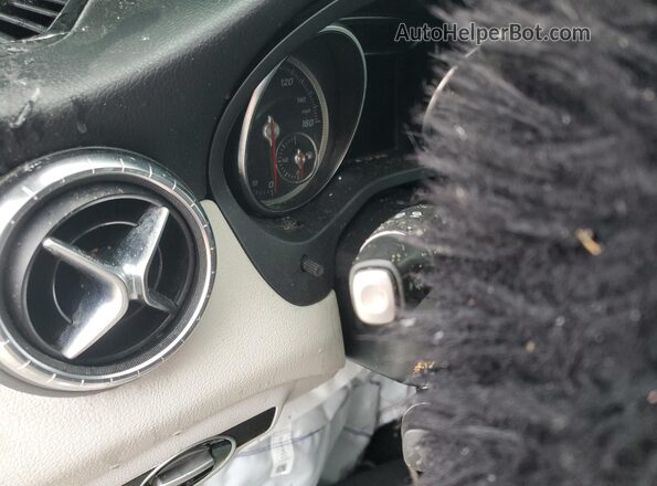 WDDSJ4EBXKN712681 2019 MERCEDES-BENZ CLA-CLASS Silver Вид щитка приладів