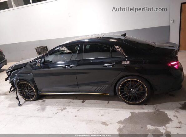 WDDSJ5CB8JN605667 2018 MERCEDES-BENZ AMG CLA 45 Черный Панорамный вид салона 360°