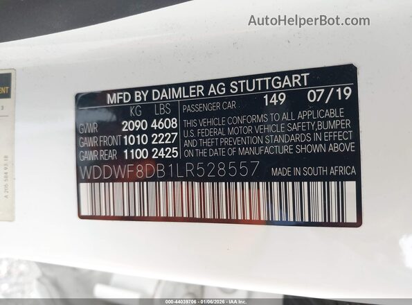 WDDWF8DB1LR528557 2020 MERCEDES-BENZ C-CLASS Белый Вид подкапотного пространства