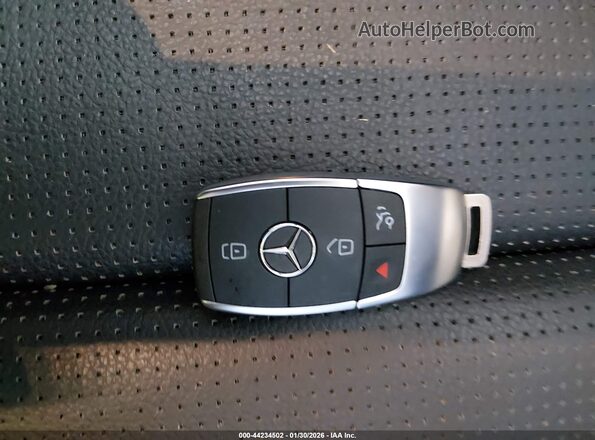 WDDWJ6EB6KF848099 2019 MERCEDES-BENZ AMG C 43 White წინა პანელის ხედი