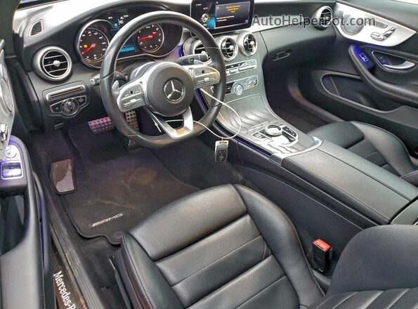WDDWJ8DB8KF844682 2019 MERCEDES-BENZ C Черный Вид панели приборов