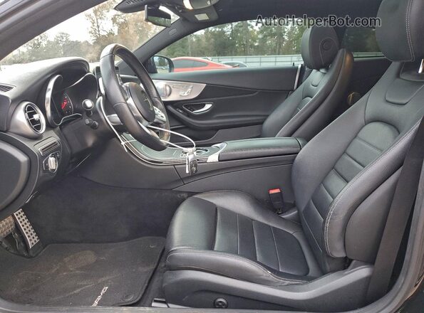 WDDWJ8DB8KF844682 2019 MERCEDES-BENZ C Черный Вид салона спереди
