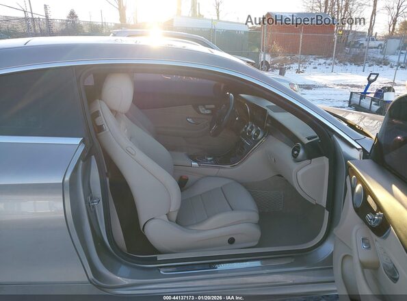 WDDWJ8EB4KF775052 2019 MERCEDES-BENZ C-CLASS Серый Вид салона спереди