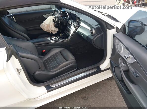 WDDWK6EB8KF801489 2019 MERCEDES-BENZ AMG C 43 White წინა სალონის ხედი