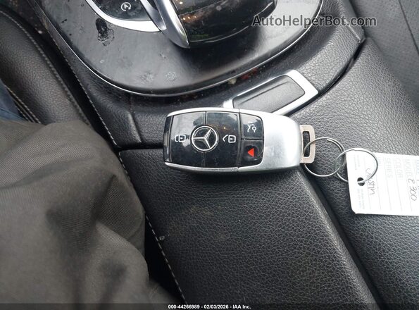 WDDZF4JB3JA377727 2018 MERCEDES-BENZ E-CLASS Gray Vista del salpicadero