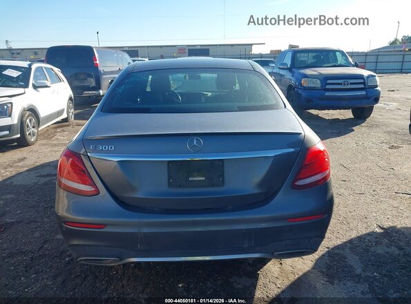 WDDZF4JB4JA320372 2018 MERCEDES-BENZ E-CLASS Серый 