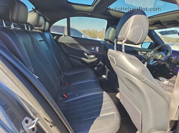 WDDZF4JB6KA592732 2019 MERCEDES-BENZ E Gray Widok tylnych siedzeń