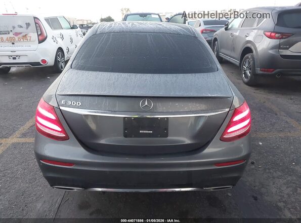 WDDZF4JB6KA603471 2019 MERCEDES-BENZ E-CLASS Серый 