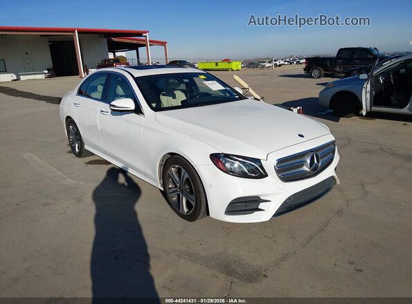 WDDZF4JB7KA516131 2019 MERCEDES-BENZ E-CLASS White Front right