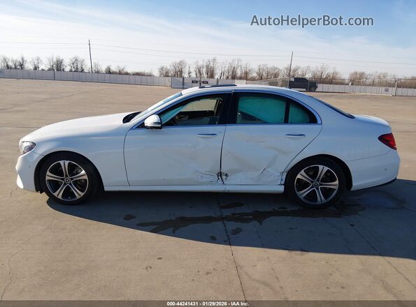 WDDZF4JB7KA516131 2019 MERCEDES-BENZ E-CLASS White Rear interior view